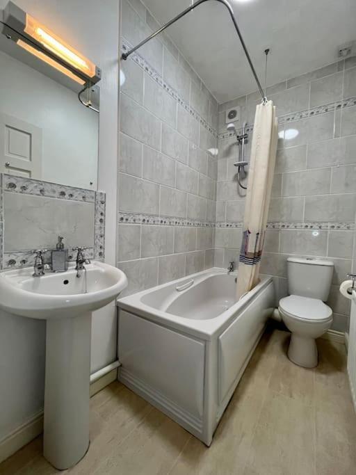 Scoresby Escape - Whitby Holiday Home 外观 照片